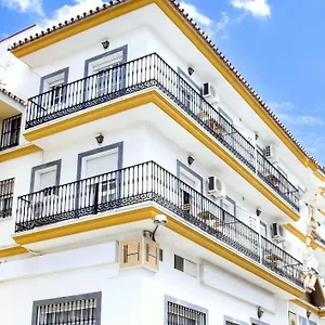  Apartamento La Palmera Rooms&apartments