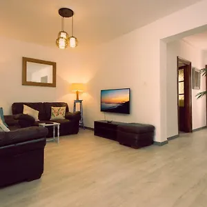  Apartment Alhaurin Old Town, Casa Flamingo, 2 Bed