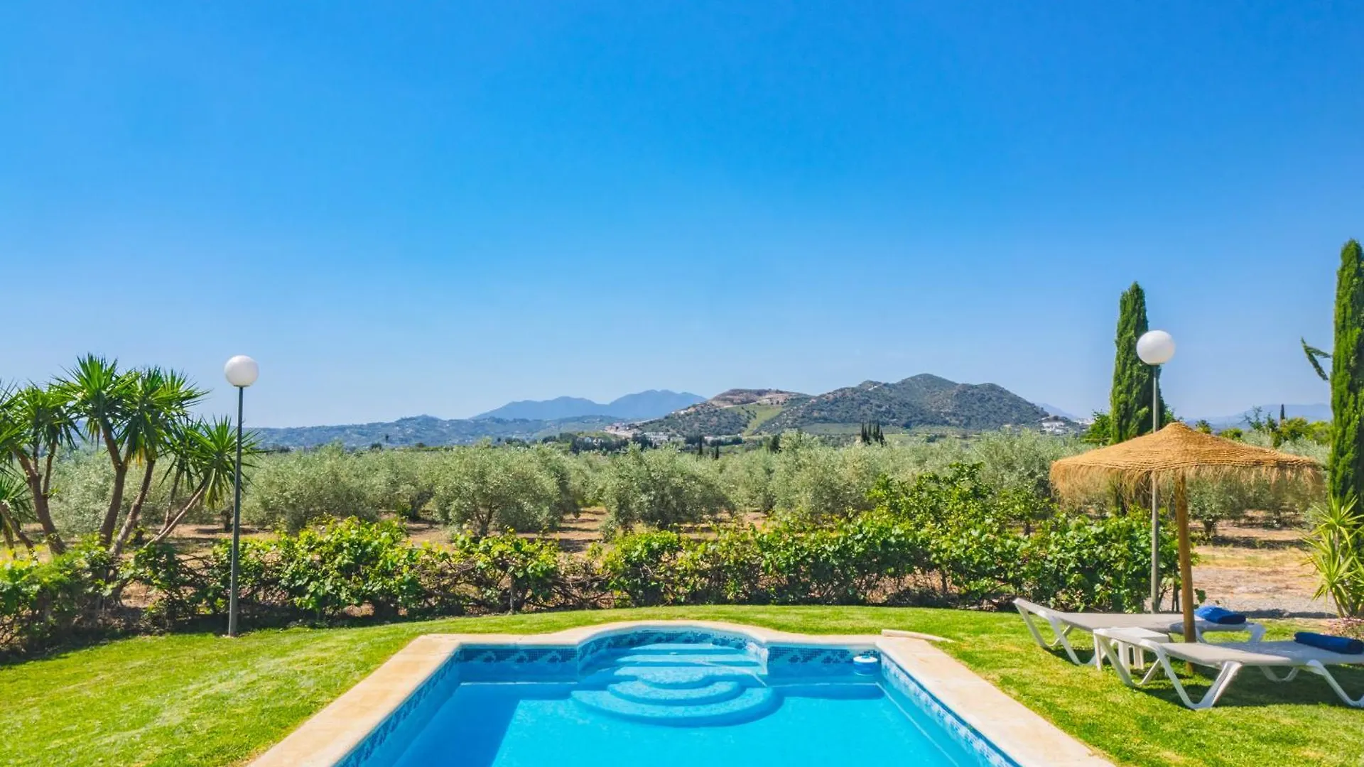 Cubo'S Casa Rural El Oasis De Don Pedro Alhaurin el Grande Holiday home