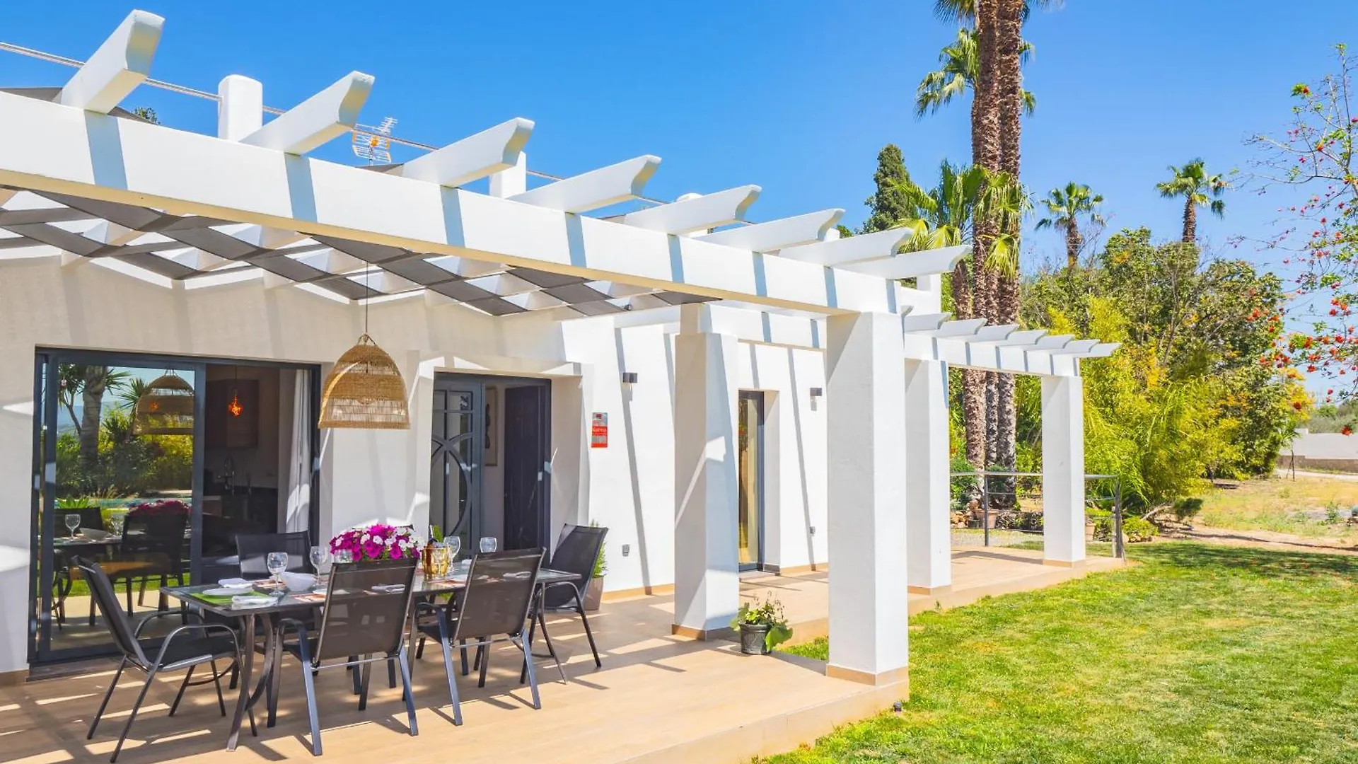 Holiday home Cubo'S Casa Rural El Oasis De Don Pedro Alhaurin el Grande
